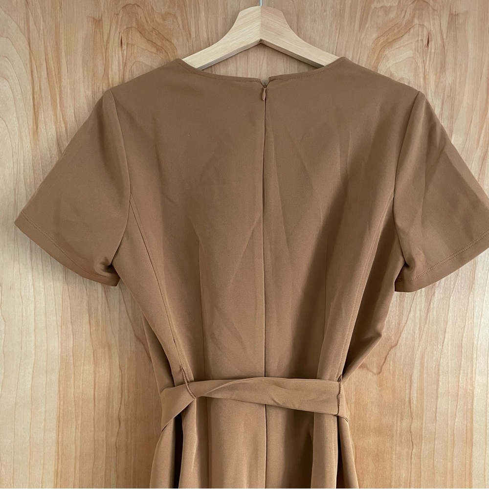 NWT Brass Clothing Scoopneck Sheath Dress, Toasted Coconut, size M - Picture 5 of 5